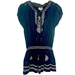 Romeo & Juliet Couture mini black dress with white embroidery. Size small. GUC